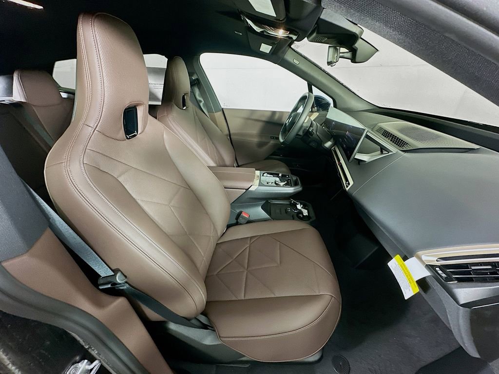 New 2026 BMW iX xDrive45 image 35
