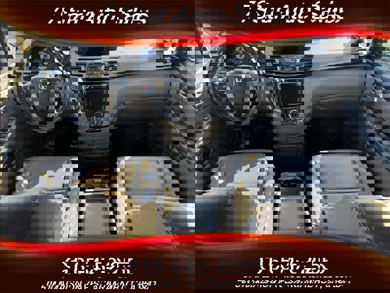 Used 2014 Honda Odyssey Touring image 11