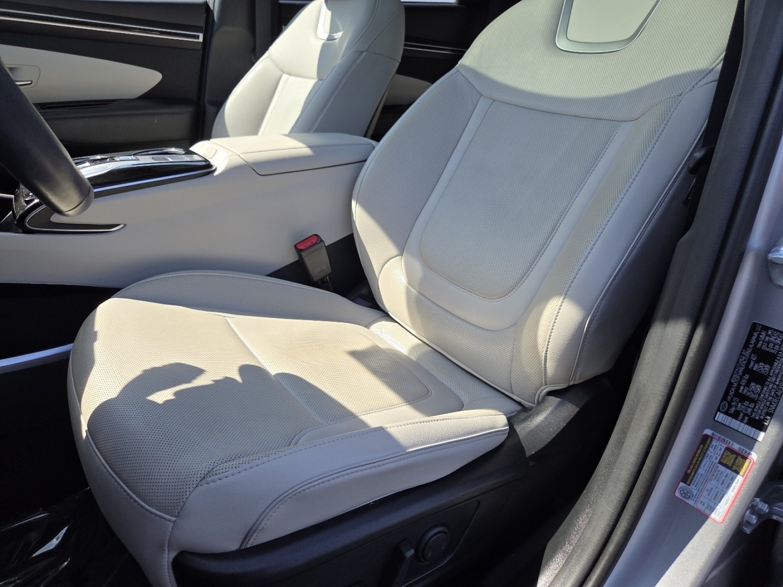 Used 2023 Hyundai Tucson Limited AWD/4WD image 30