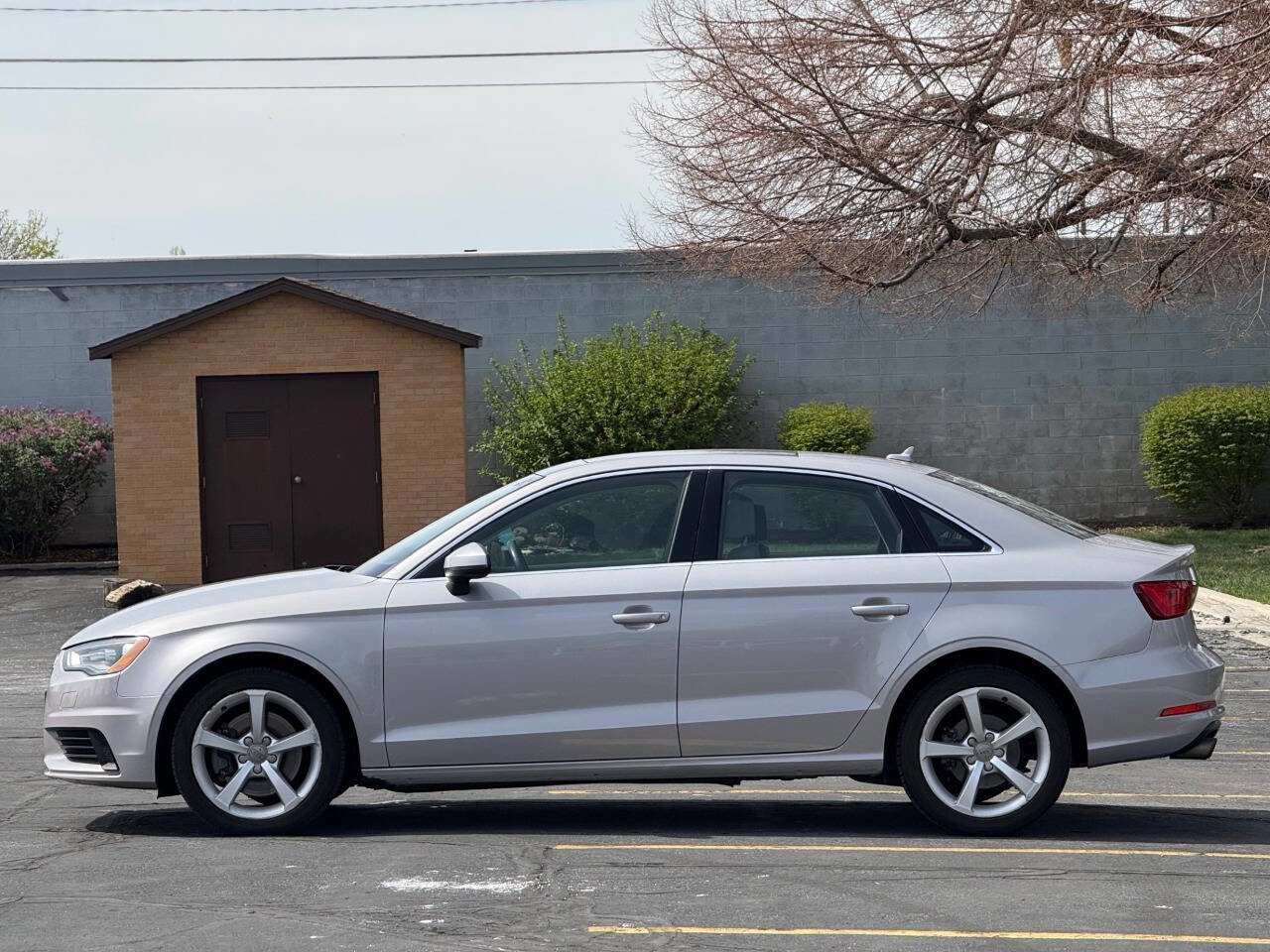 Used 2015 Audi A3 1.8T Premium w/ Cold Weather Package FWD image 8