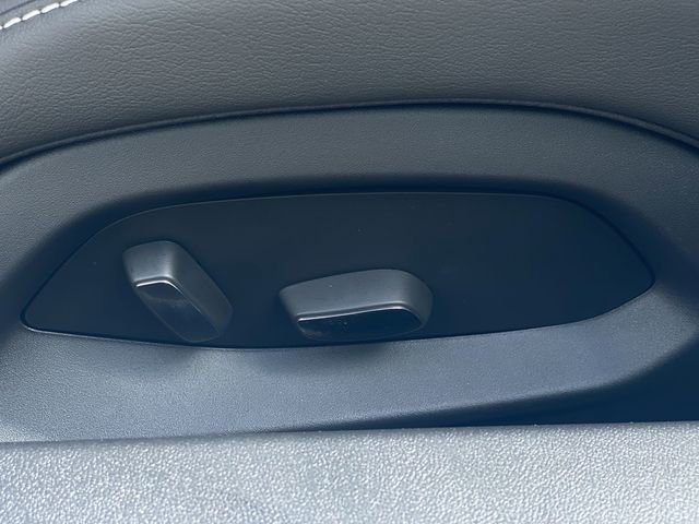 New 2026 Chevrolet Corvette Stingray Coupe w/ 1LT RWD image 36