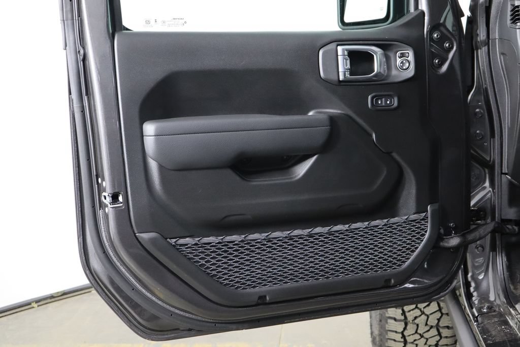 New 2026 Jeep Gladiator Rubicon w/ Steel Power Dome Hood Package AWD/4WD image 20