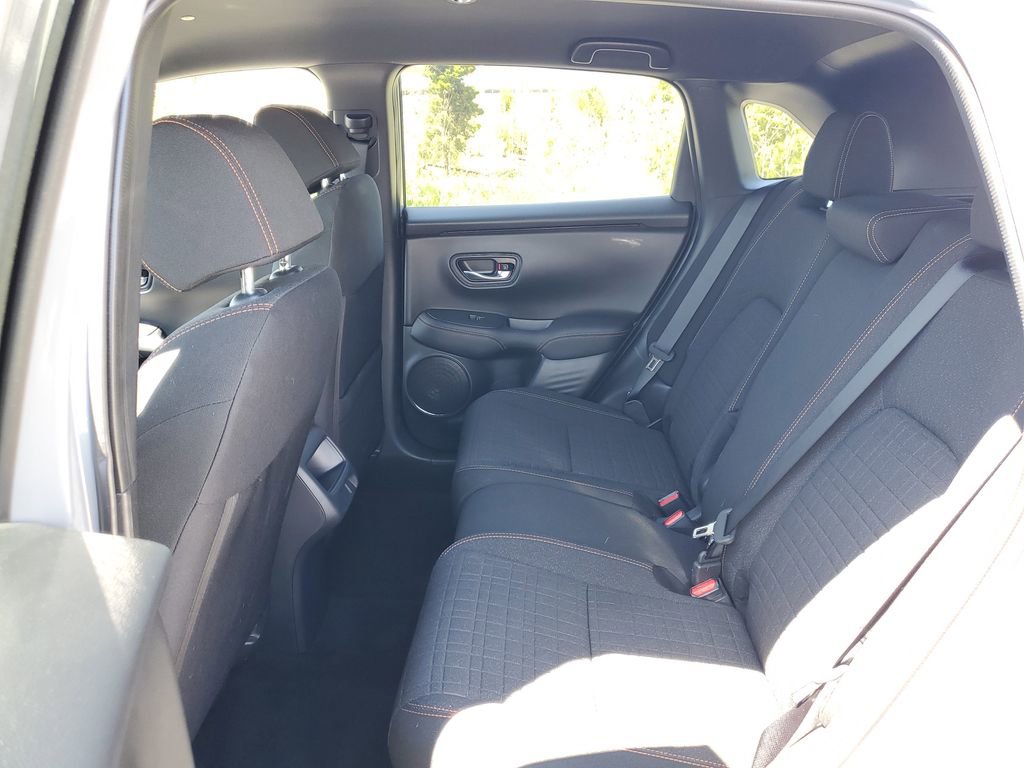 Used 2025 Honda HR-V Sport image 13