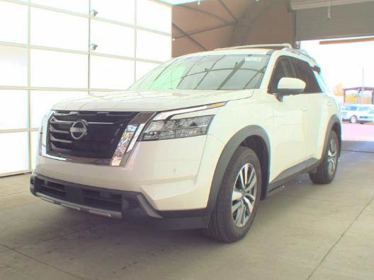 Used 2024 Nissan Pathfinder SL