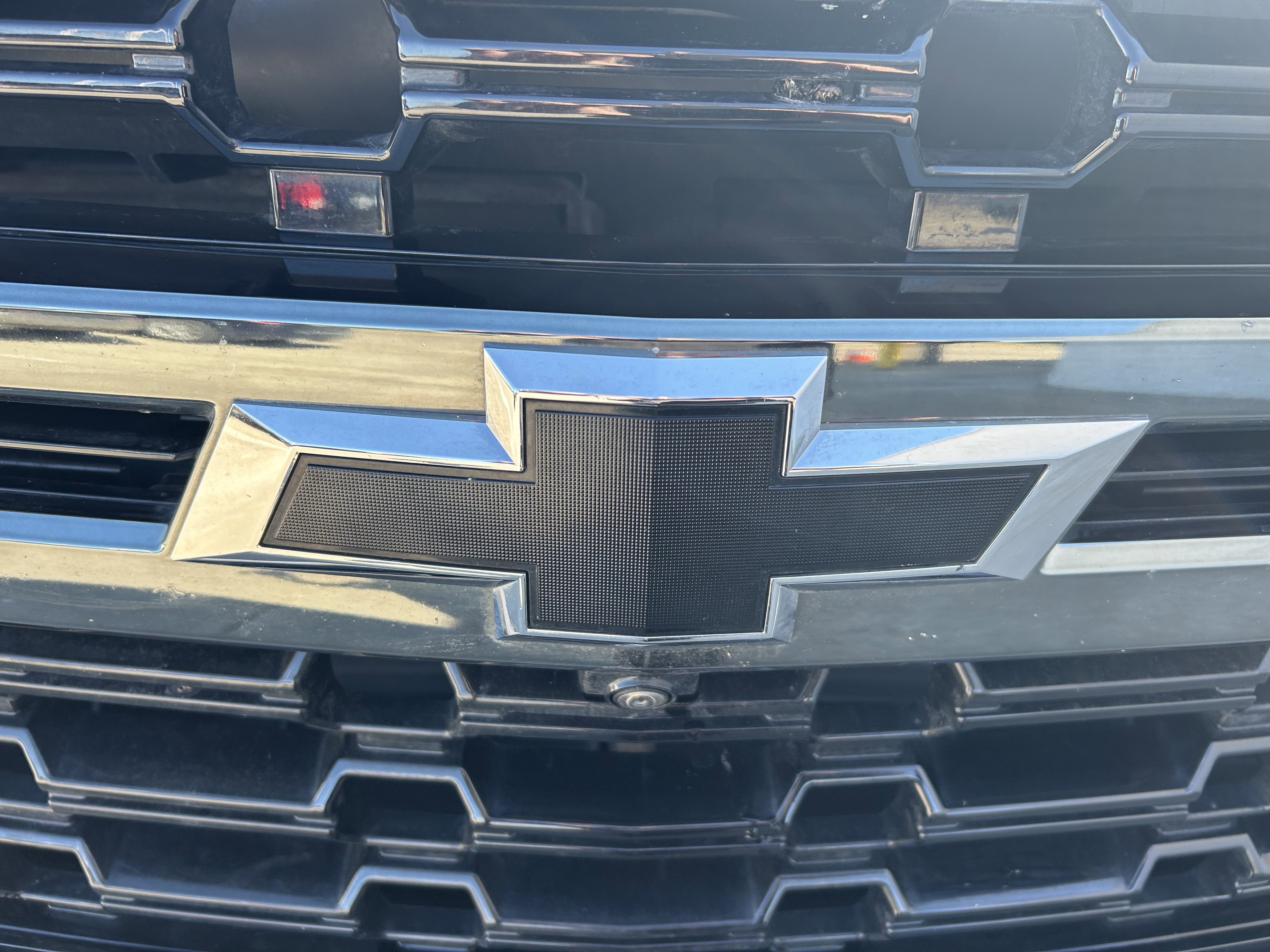 Used 2022 Chevrolet Tahoe Z71 w/ Luxury Package image 9