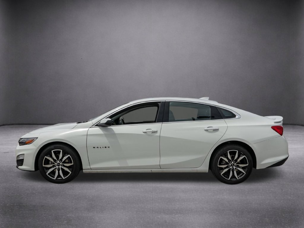 Used 2025 Chevrolet Malibu RS FWD image 9
