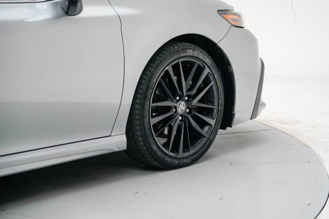 Used 2021 Toyota Camry XSE image 8