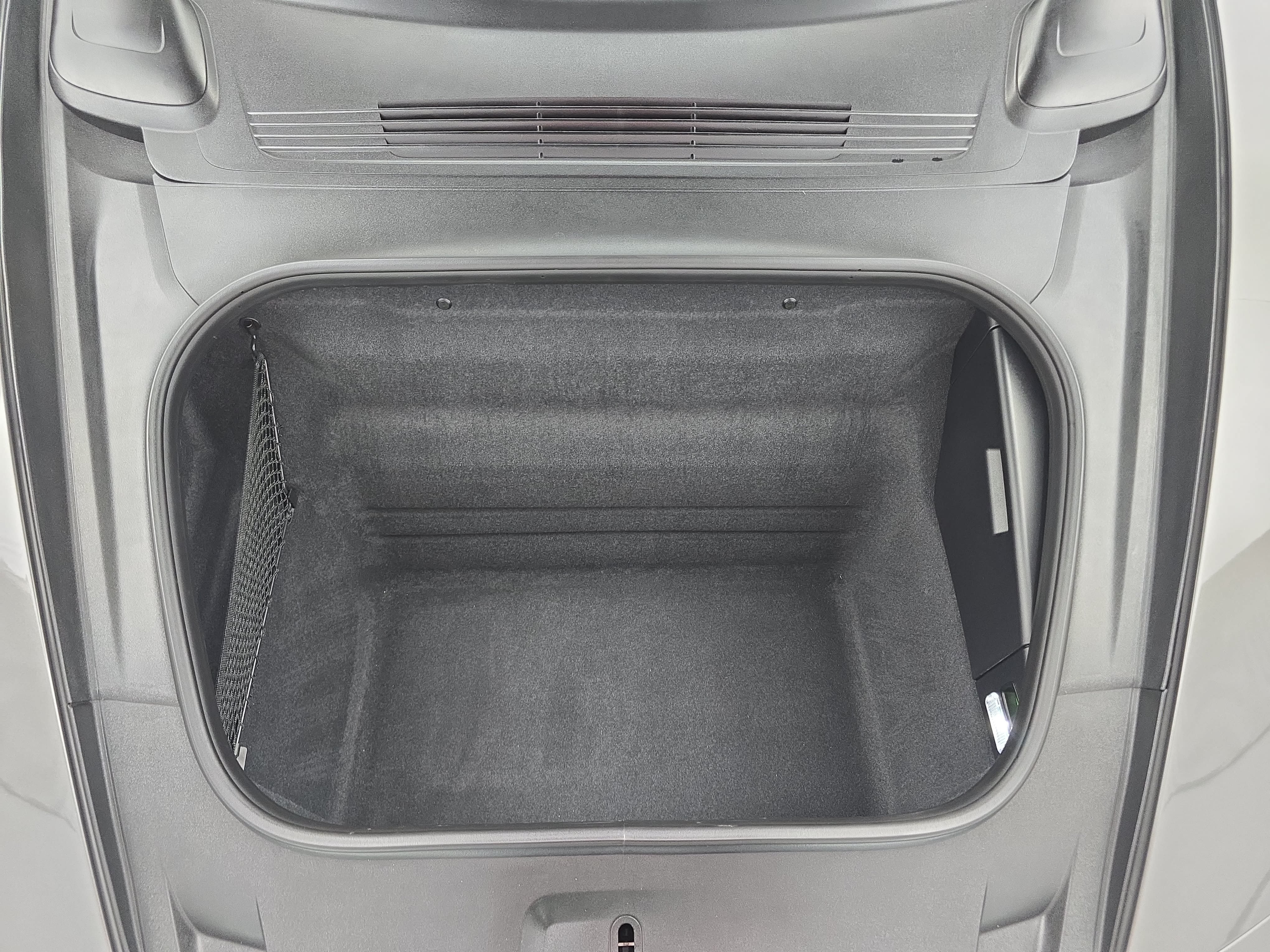 Certified 2022 Porsche 911 Carrera RWD image 32
