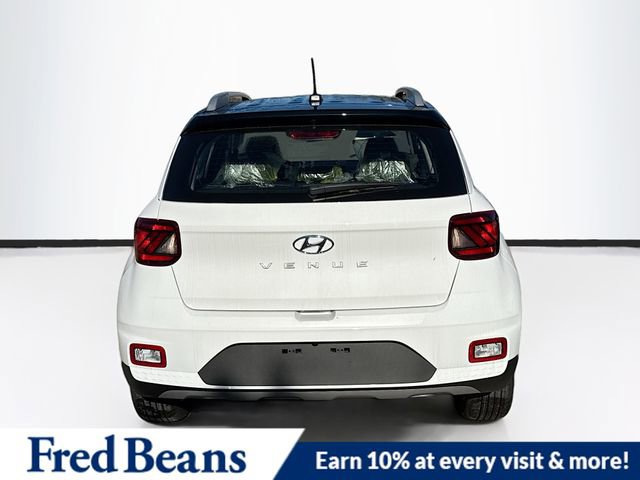 New 2026 Hyundai Venue SEL FWD image 7