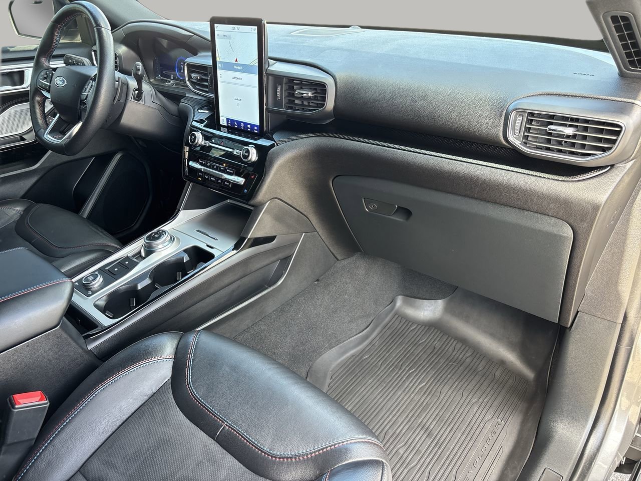 Used 2023 Ford Explorer ST w/ Equipment Group 401A image 13