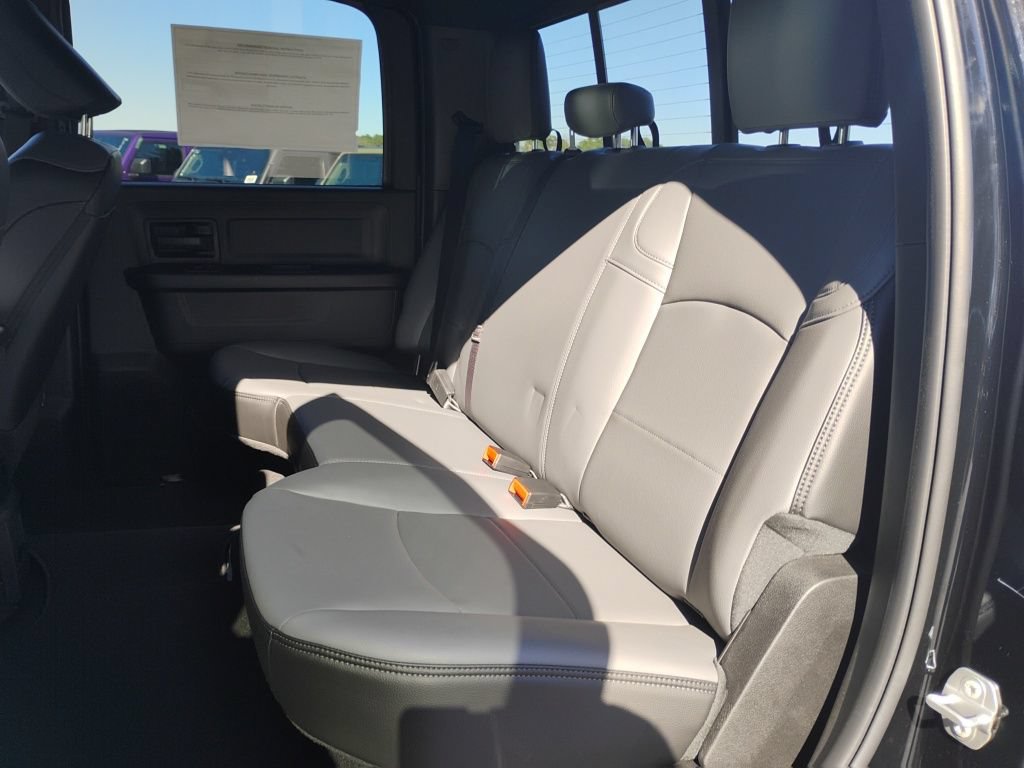 New 2026 RAM 3500 Tradesman AWD/4WD image 18
