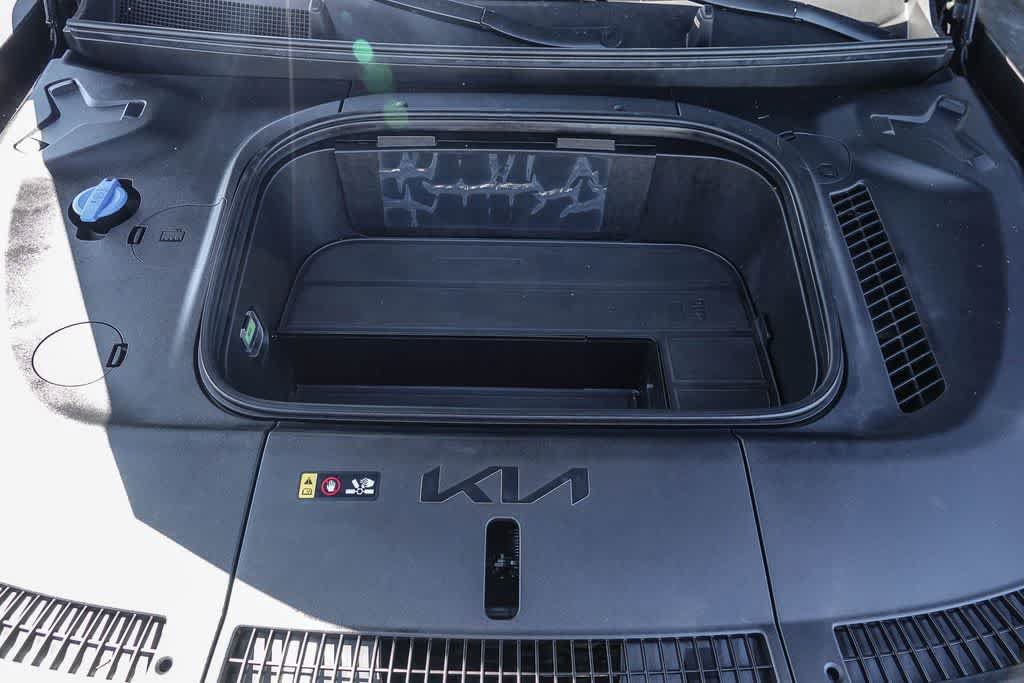 Certified 2024 Kia EV9 Wind AWD/4WD image 26