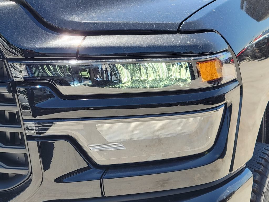 New 2026 RAM 2500 Tradesman AWD/4WD image 23