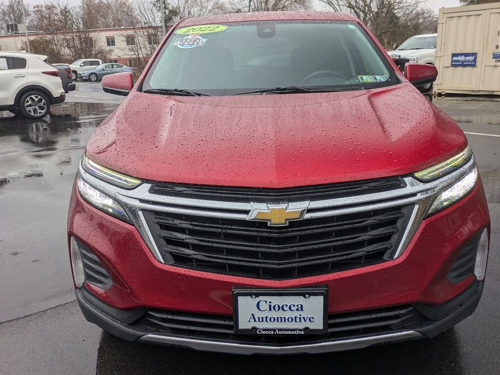 Used 2022 Chevrolet Equinox LT image 2