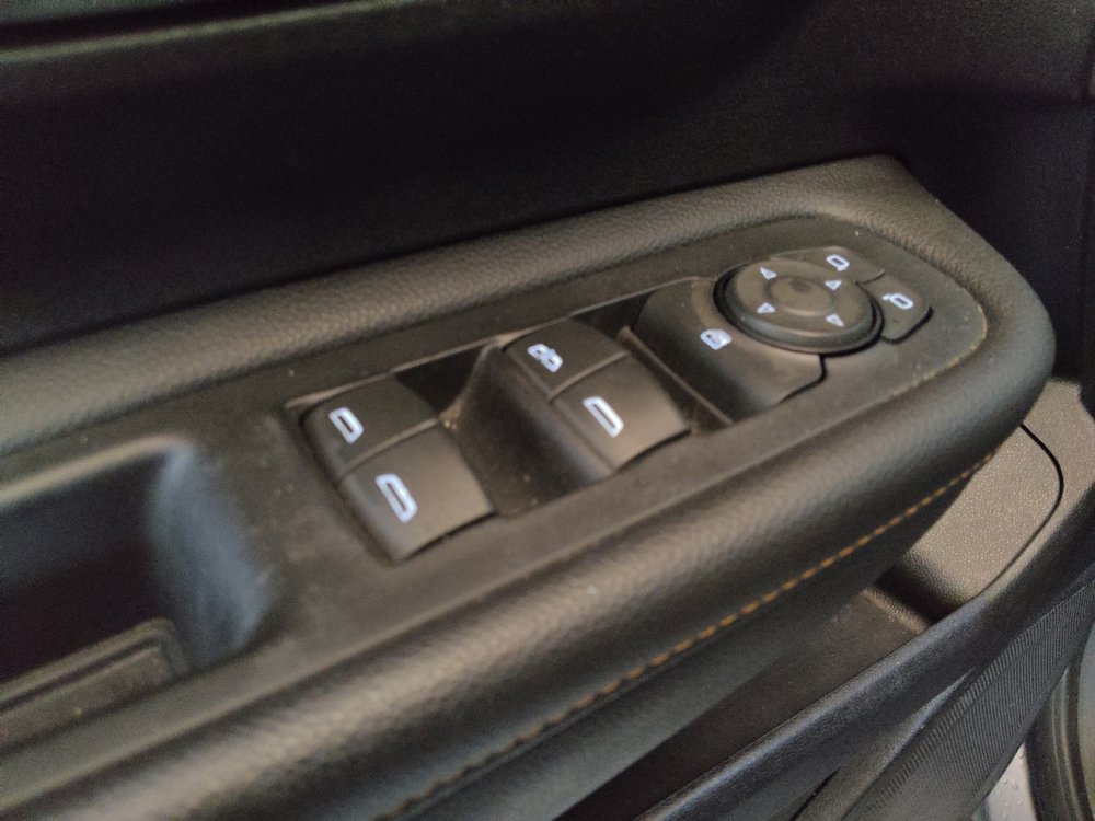 Used 2019 GMC Terrain SLE w/ Driver Convenience Package image 27