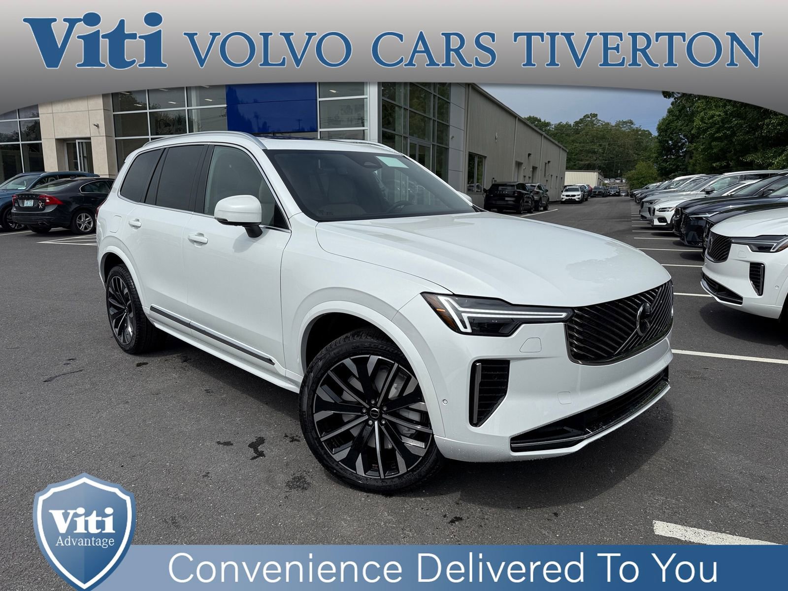 New 2026 Volvo XC90 T8 Plus