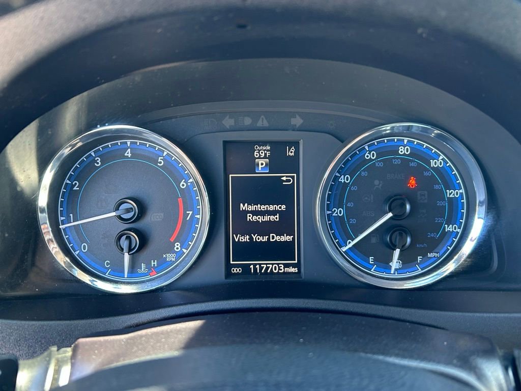 Used 2018 Toyota Corolla SE image 15