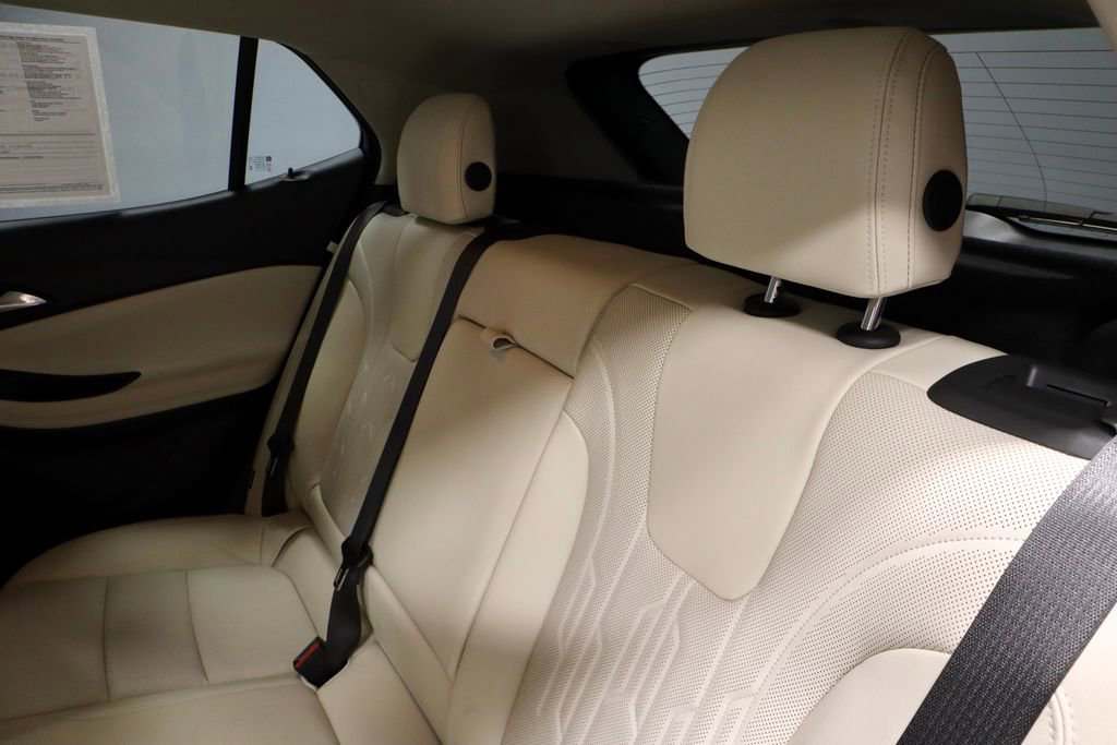 Used 2024 Buick Encore GX Avenir w/ Avenir Technology Package FWD image 22