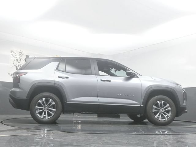 New 2026 Chevrolet Equinox LT w/ Convenience Package II FWD image 31