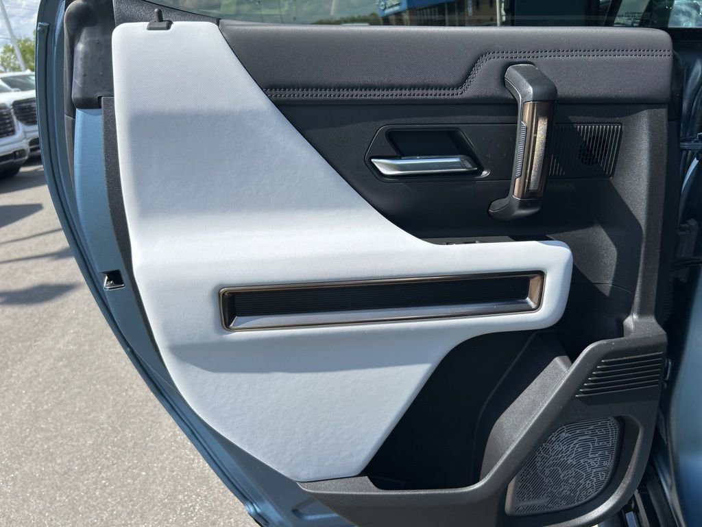 Used 2024 GMC Hummer EV 3X w/ Omega Edition image 29