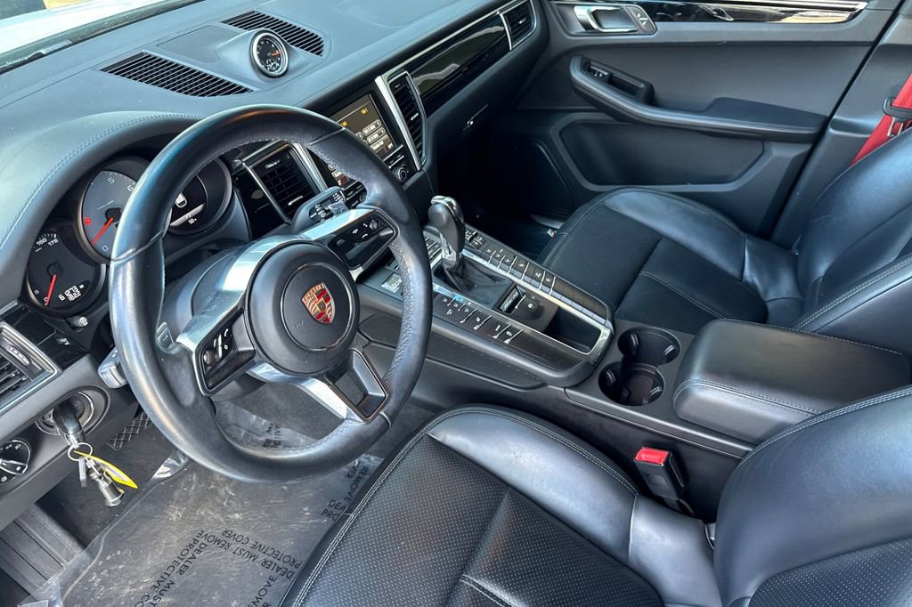Used 2015 Porsche Macan S AWD/4WD image 10