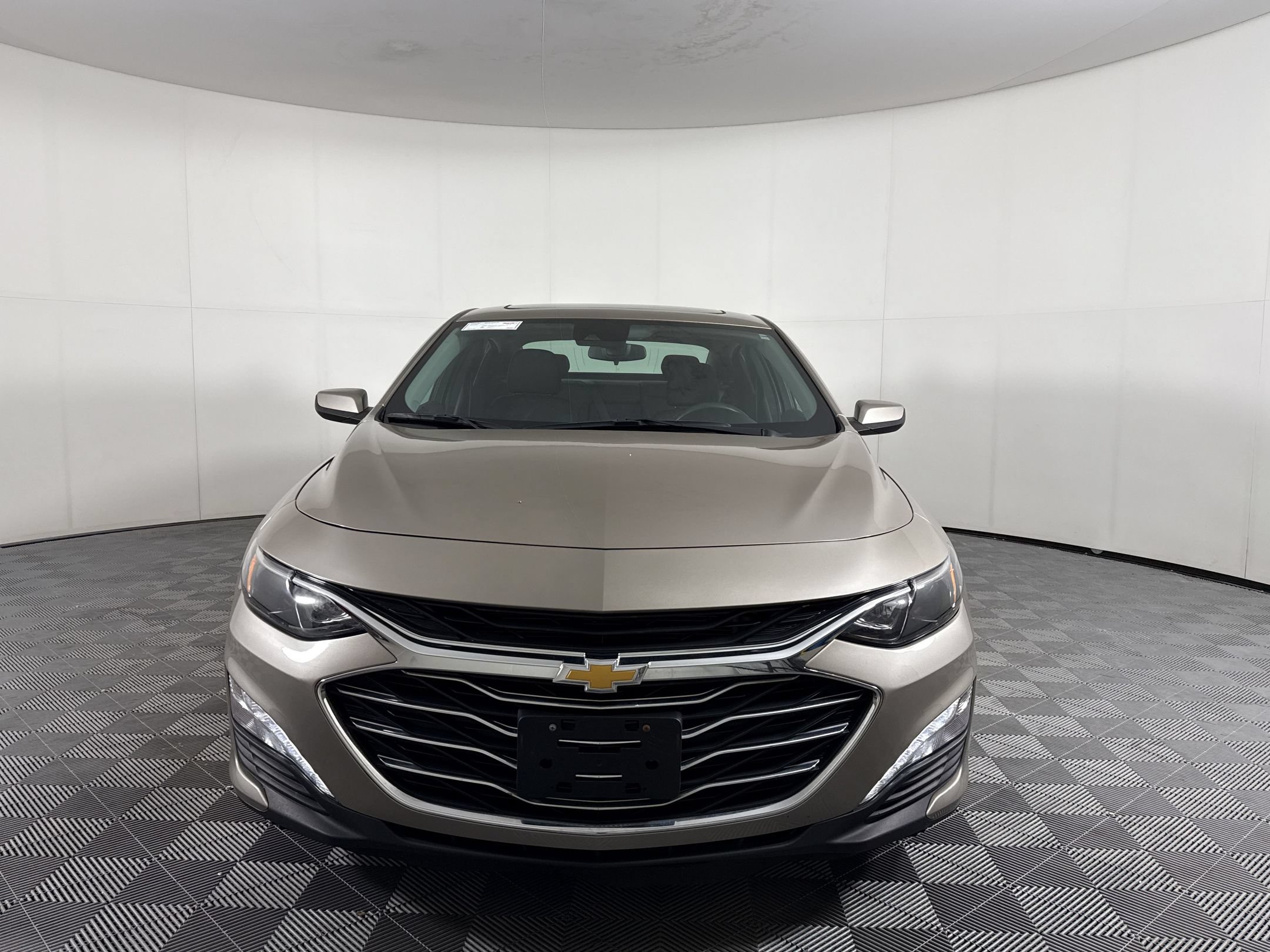Used 2023 Chevrolet Malibu LT FWD image 6