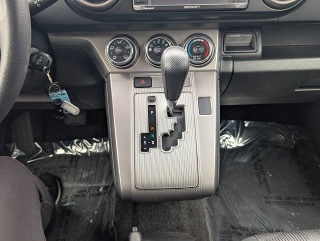 Used 2014 Scion xB image 13