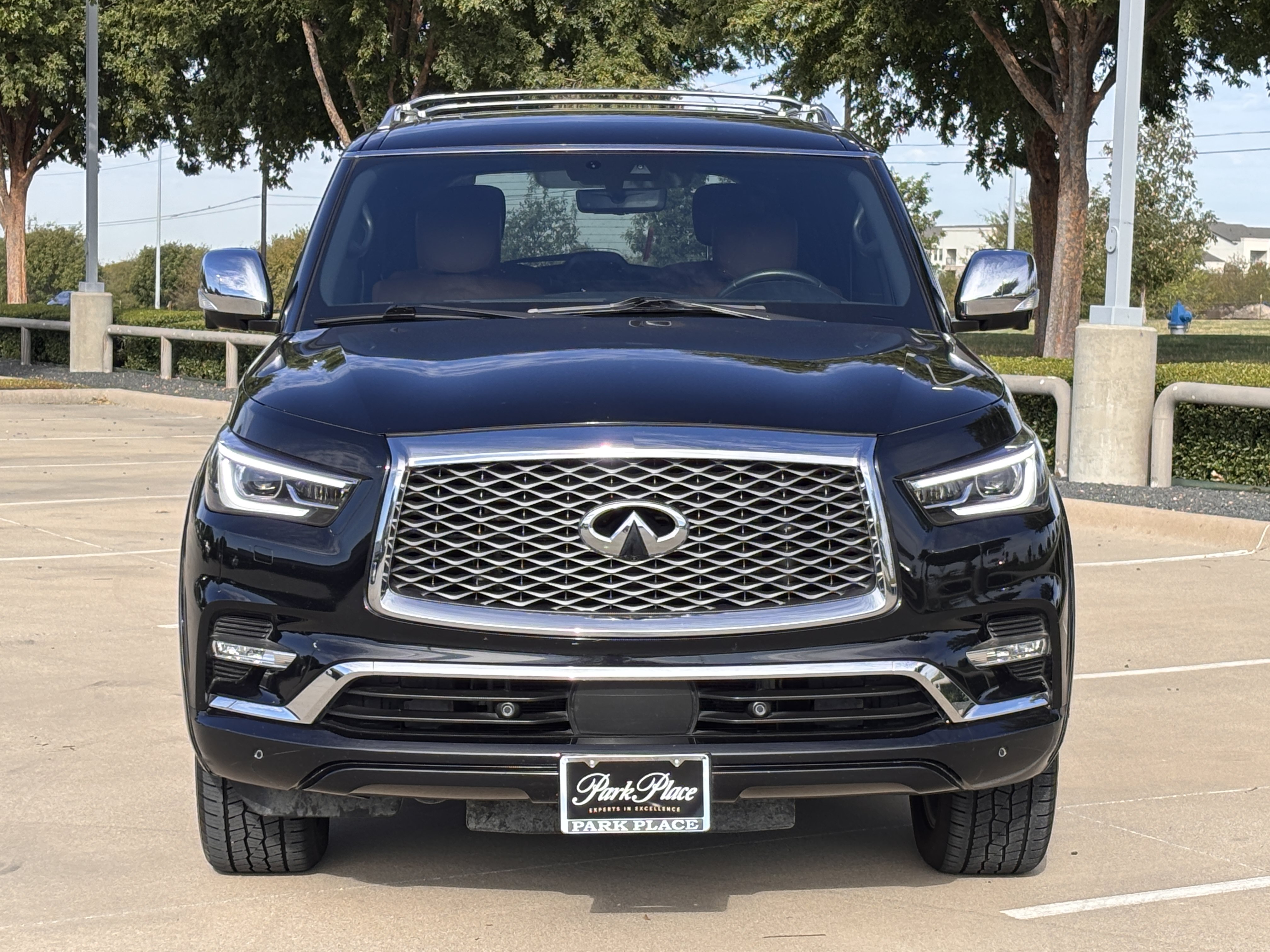Used 2021 INFINITI QX80 Sensory w/ Cargo Package AWD/4WD image 9