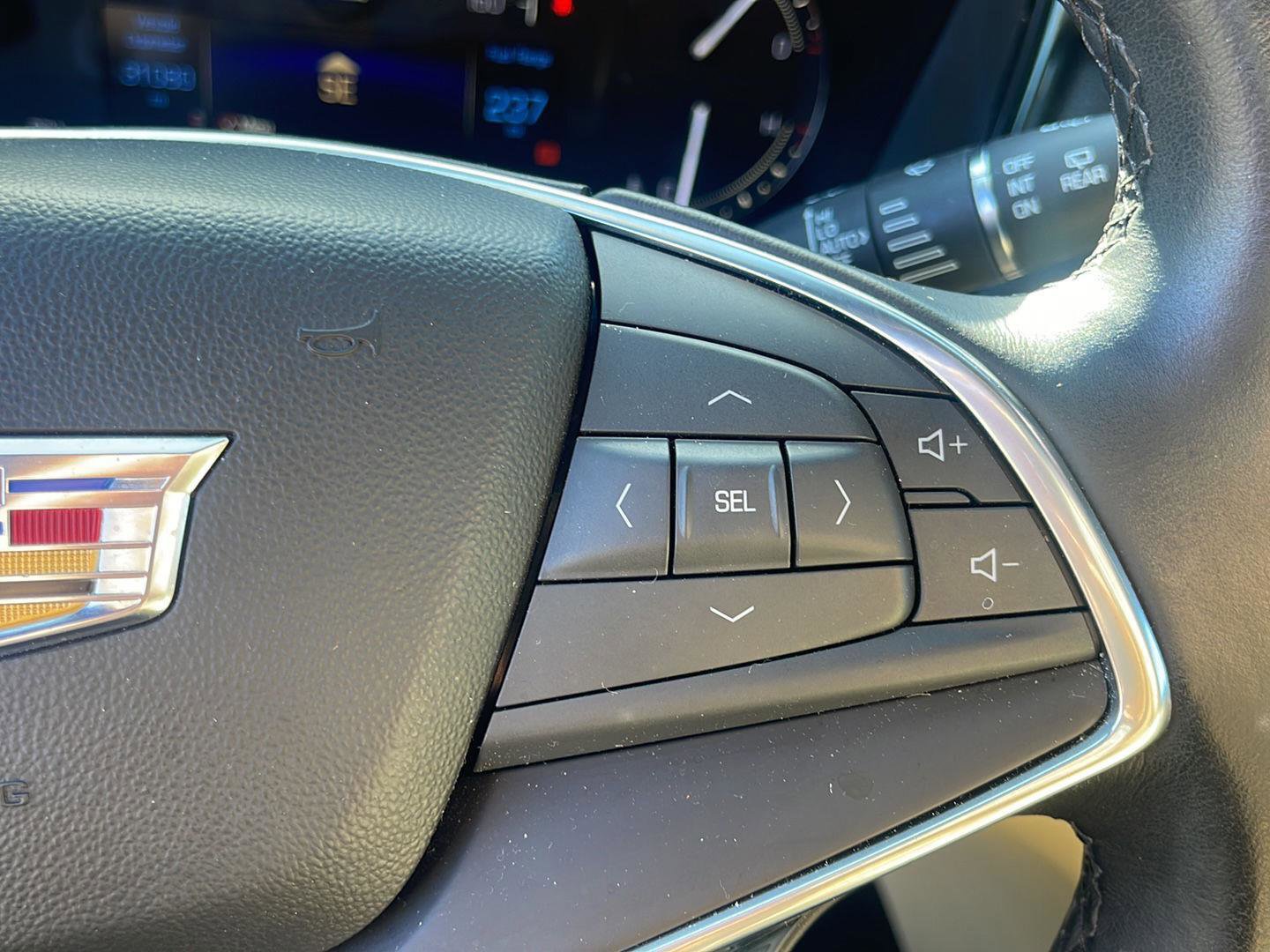 Used 2019 Cadillac XT5 Luxury image 16