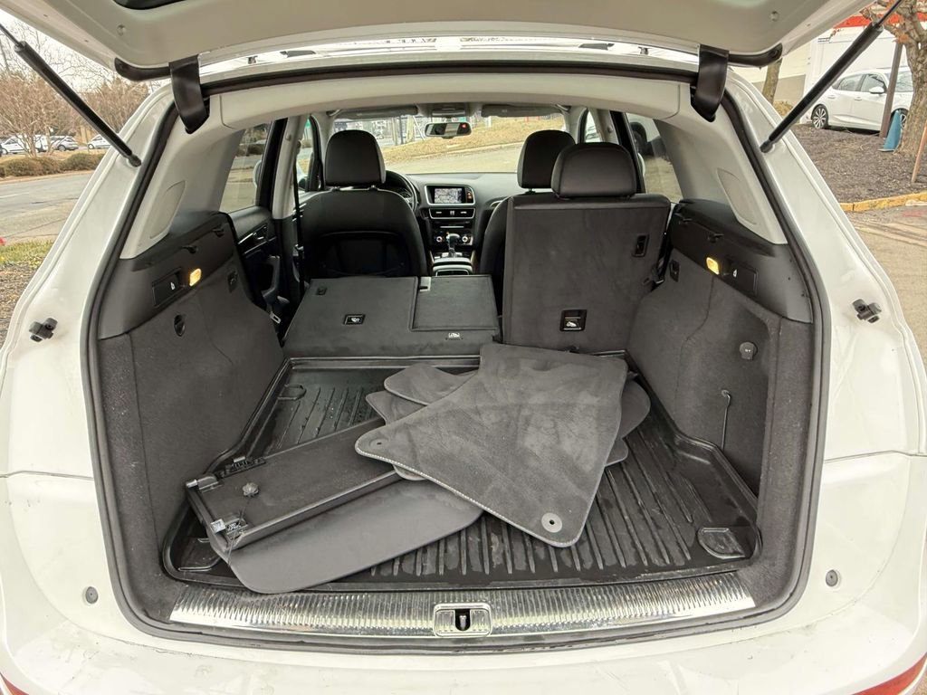 Used 2016 Audi Q5 2.0T Premium Plus w/ Technology Package image 8