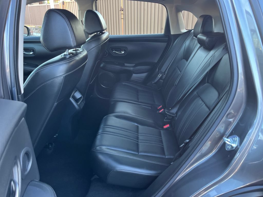 Used 2024 Honda HR-V EX-L image 14
