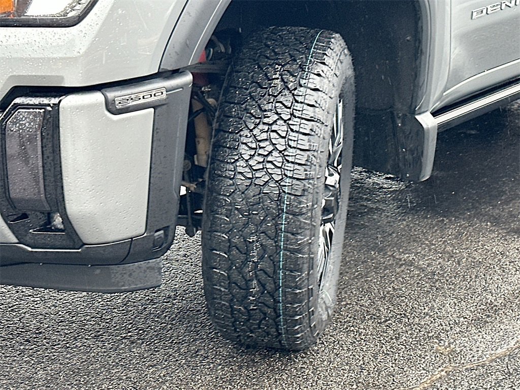 Used 2024 GMC Sierra 2500 Denali Ultimate image 24