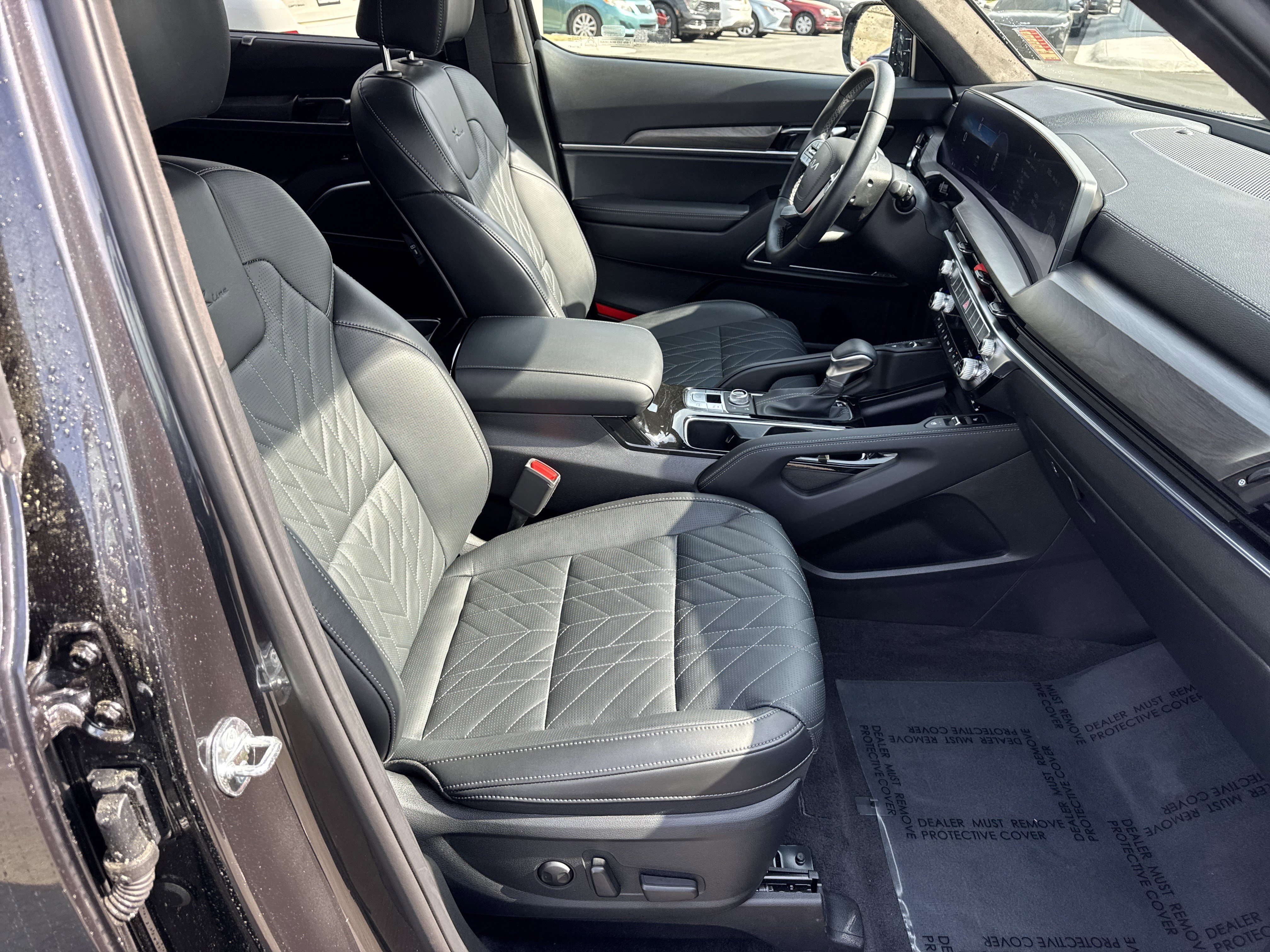 Used 2025 Kia Telluride SX Prestige X-Line image 13