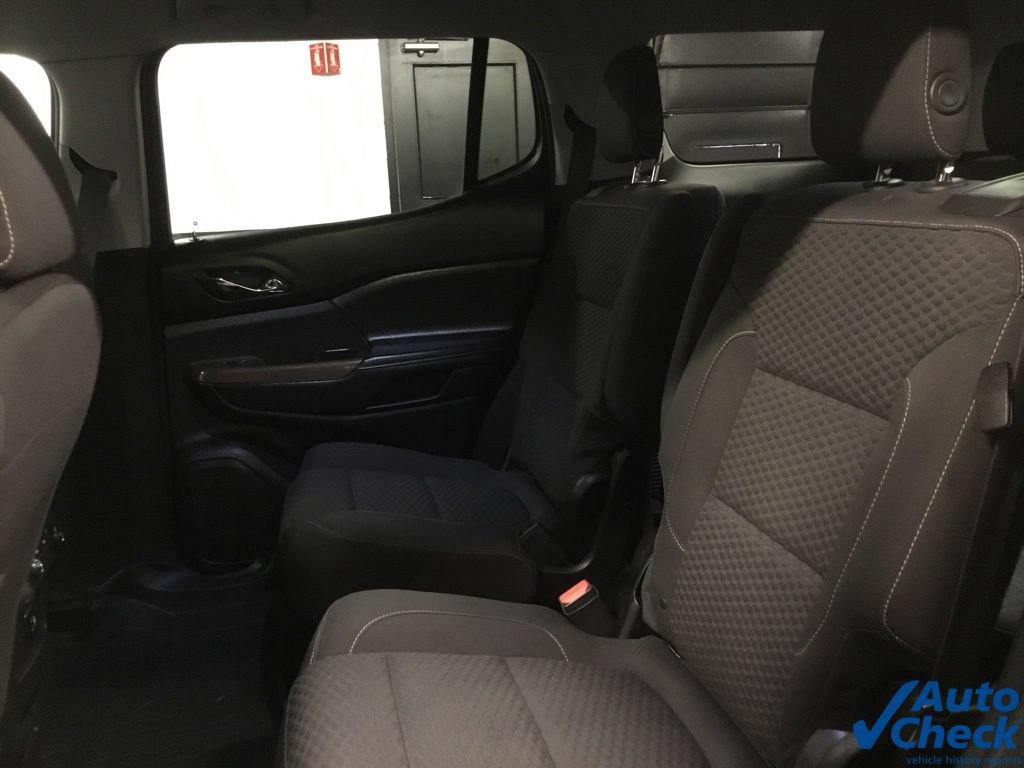 Used 2018 GMC Acadia SLE w/ LPO, Floor Liner Package AWD/4WD image 28