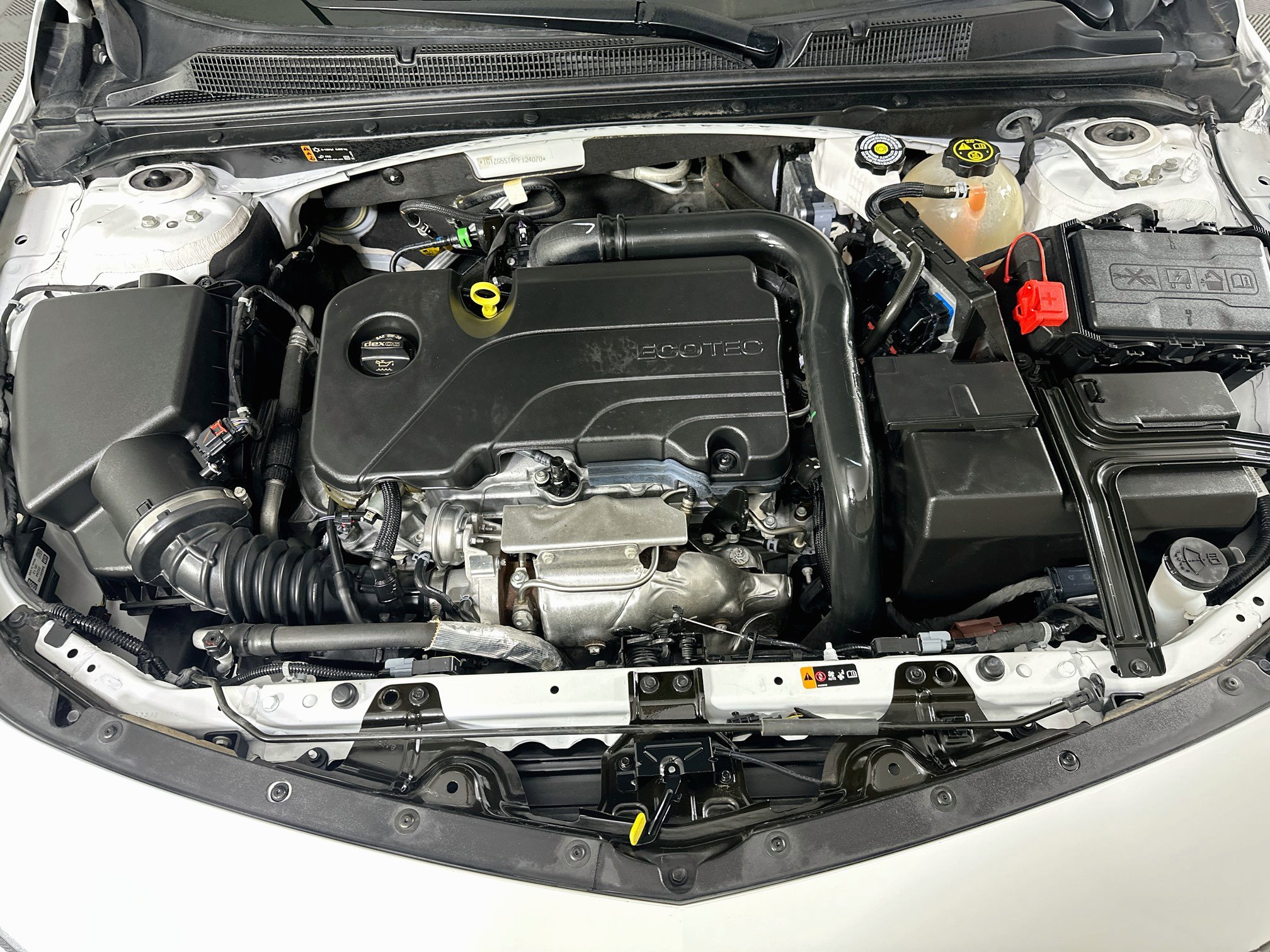 Used 2023 Chevrolet Malibu RS w/ LPO, Floor Liner Package FWD image 30