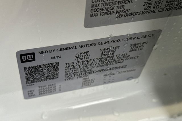 Used 2024 GMC Sierra 1500 SLT AWD/4WD image 57