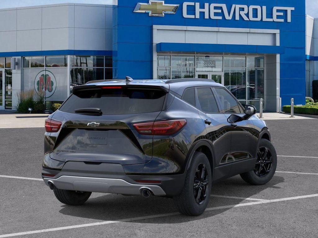 New 2026 Chevrolet Blazer LT w/ Convenience Package AWD/4WD image 4