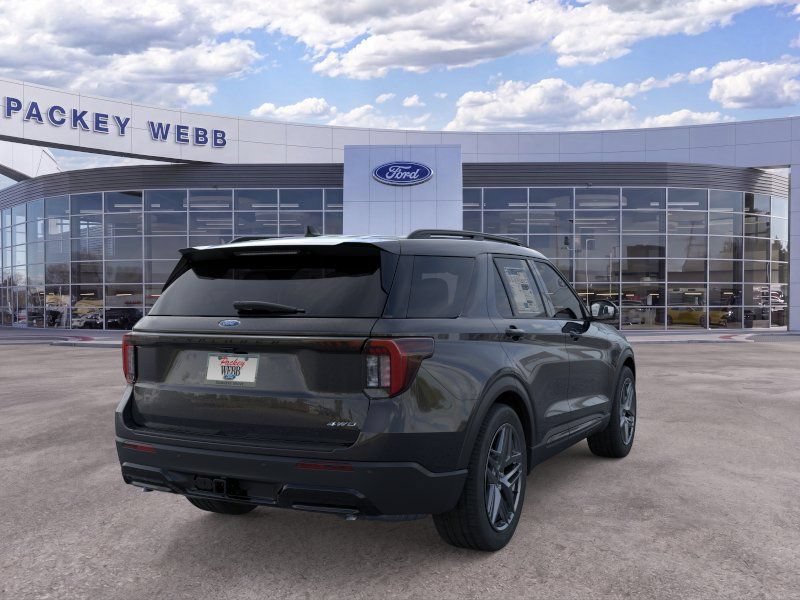 New 2026 Ford Explorer ST-Line w/ ST-Line Street Pack AWD/4WD image 8