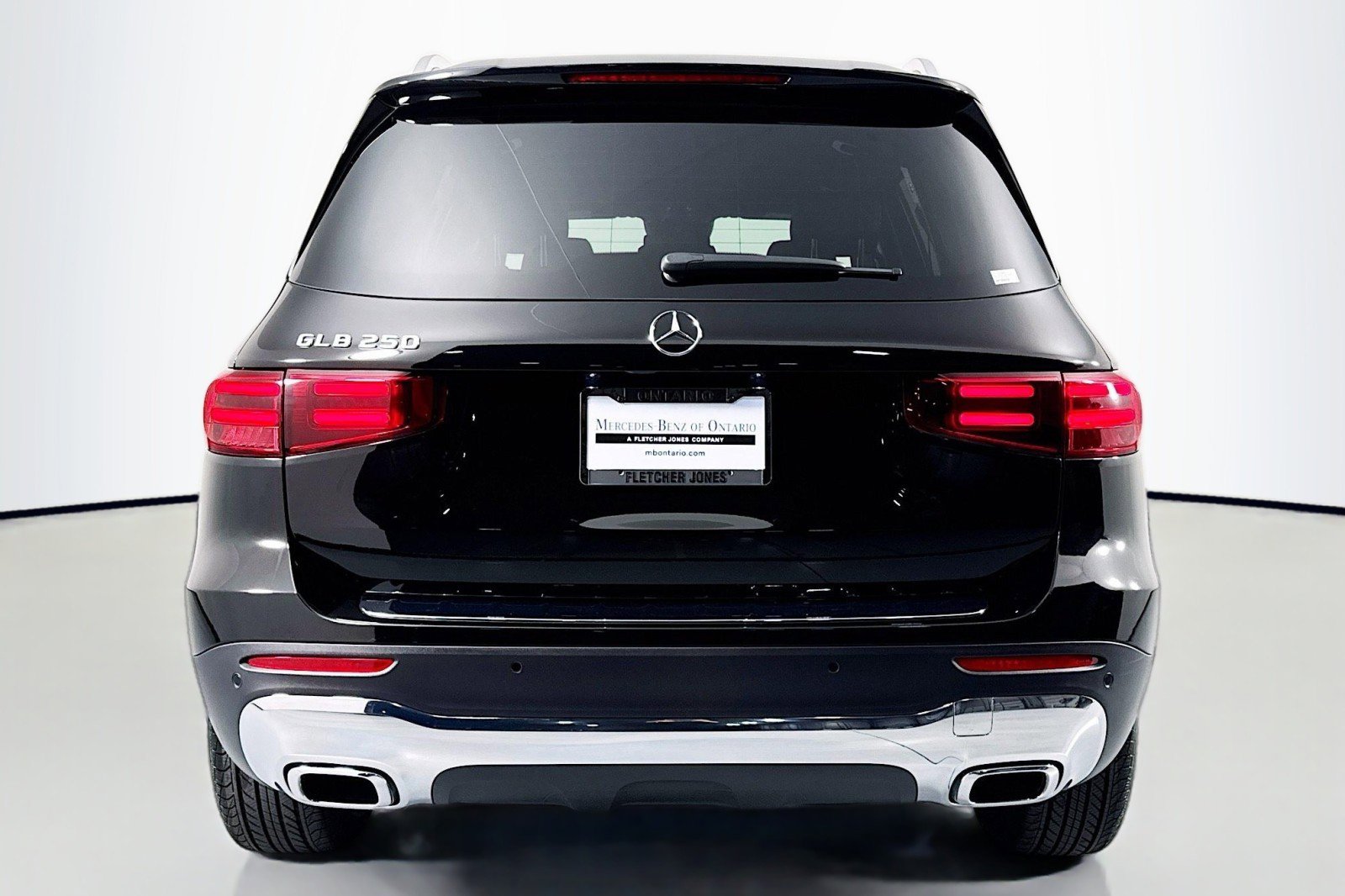 Certified 2025 Mercedes-Benz GLB 250 image 4