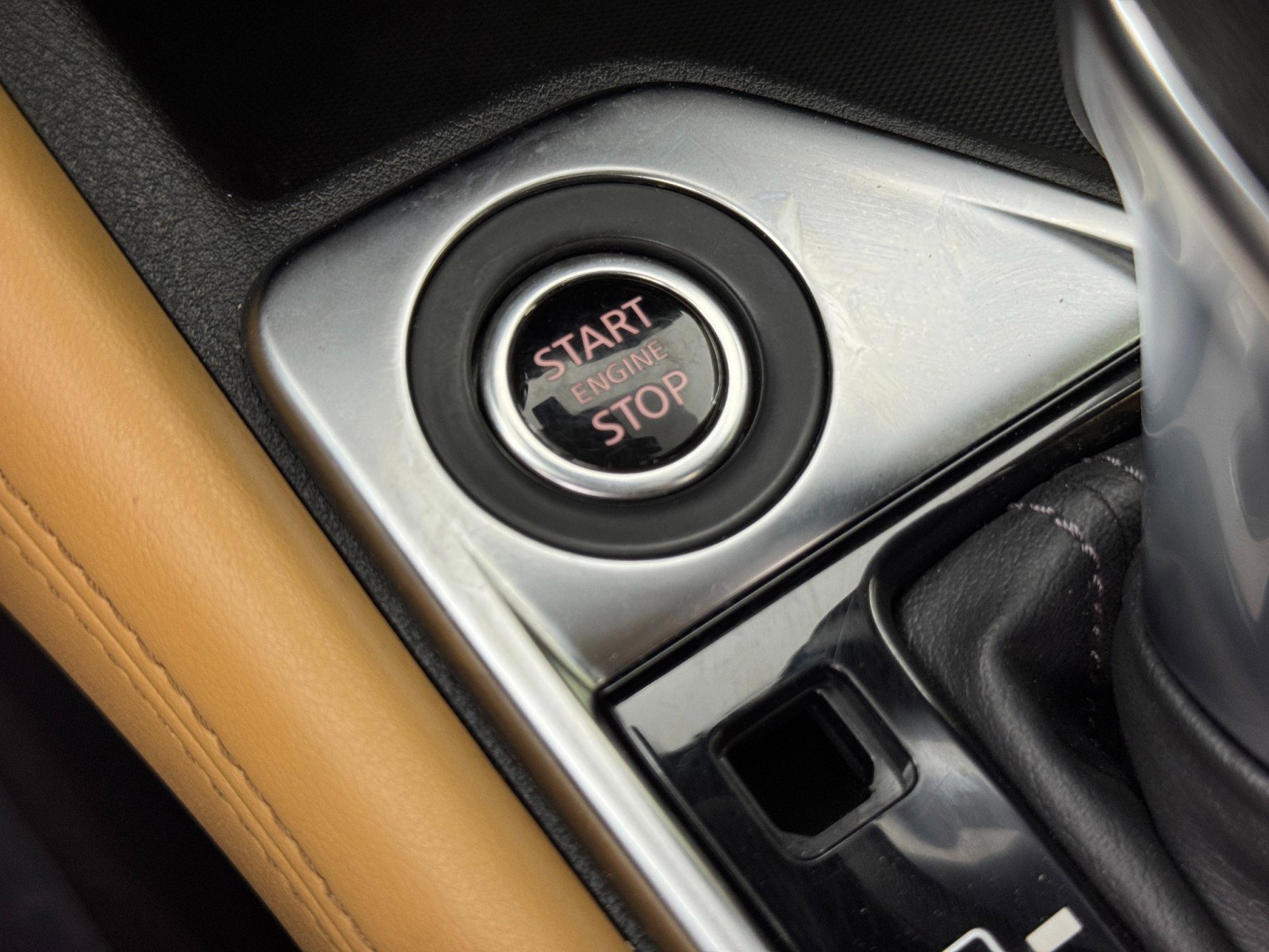 Used 2022 Nissan Sentra SV w/ SV Premium Package image 27