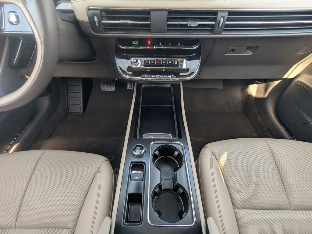 Used 2024 Lincoln Corsair Grand Touring image 24