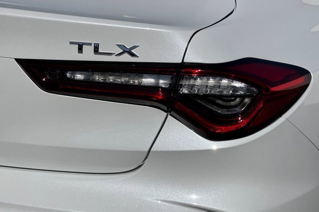Certified 2025 Acura TLX w/ Technology Package image 36