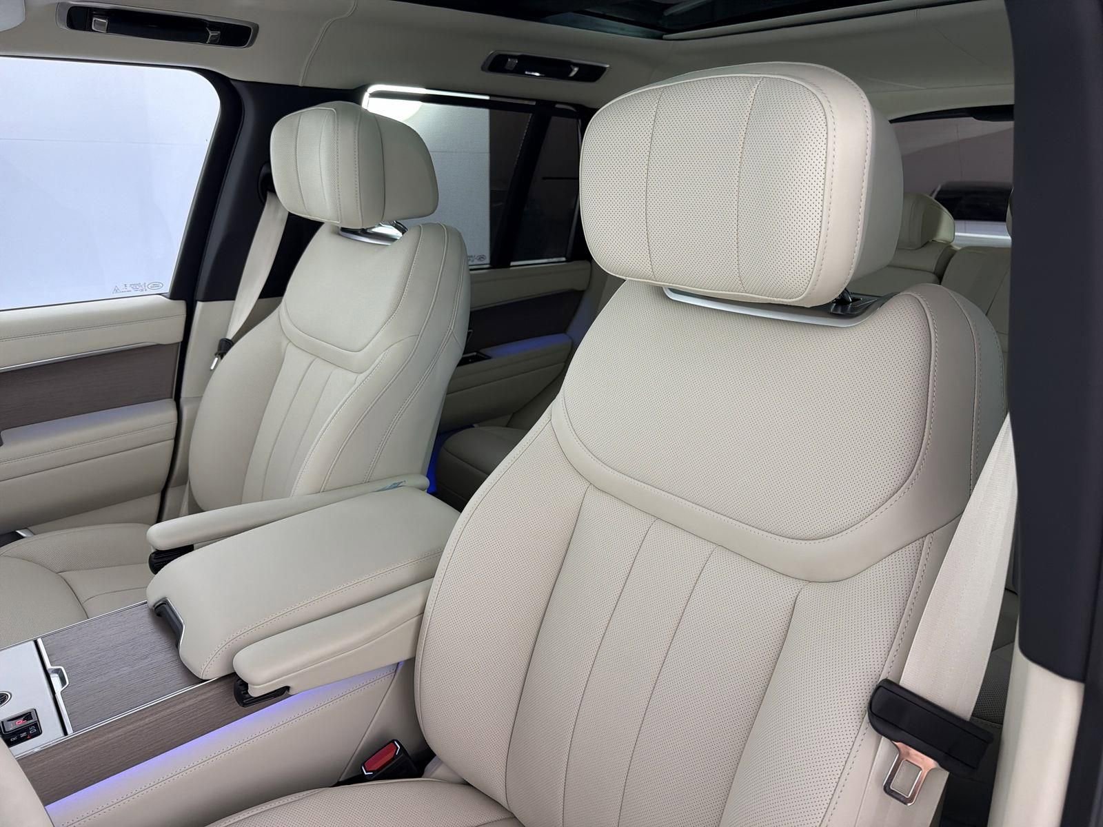 New 2026 Land Rover Range Rover Autobiography image 25