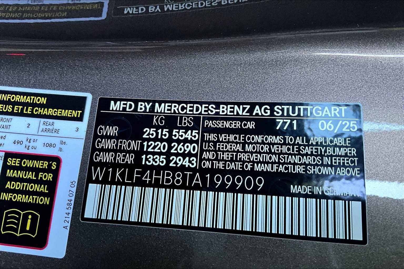 New 2026 Mercedes-Benz E 350 4MATIC Sedan image 13