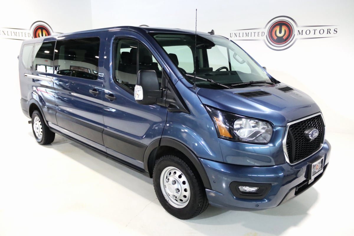 Used 2024 Ford Transit 350 XLT image 8