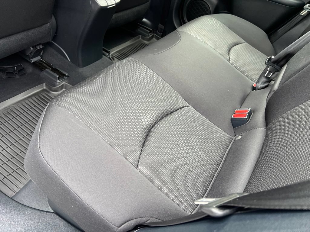 Certified 2022 Toyota Prius LE FWD image 15