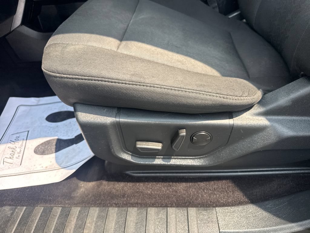 Used 2019 Ford F150 XLT w/ Equipment Group 302A Luxury AWD/4WD image 26