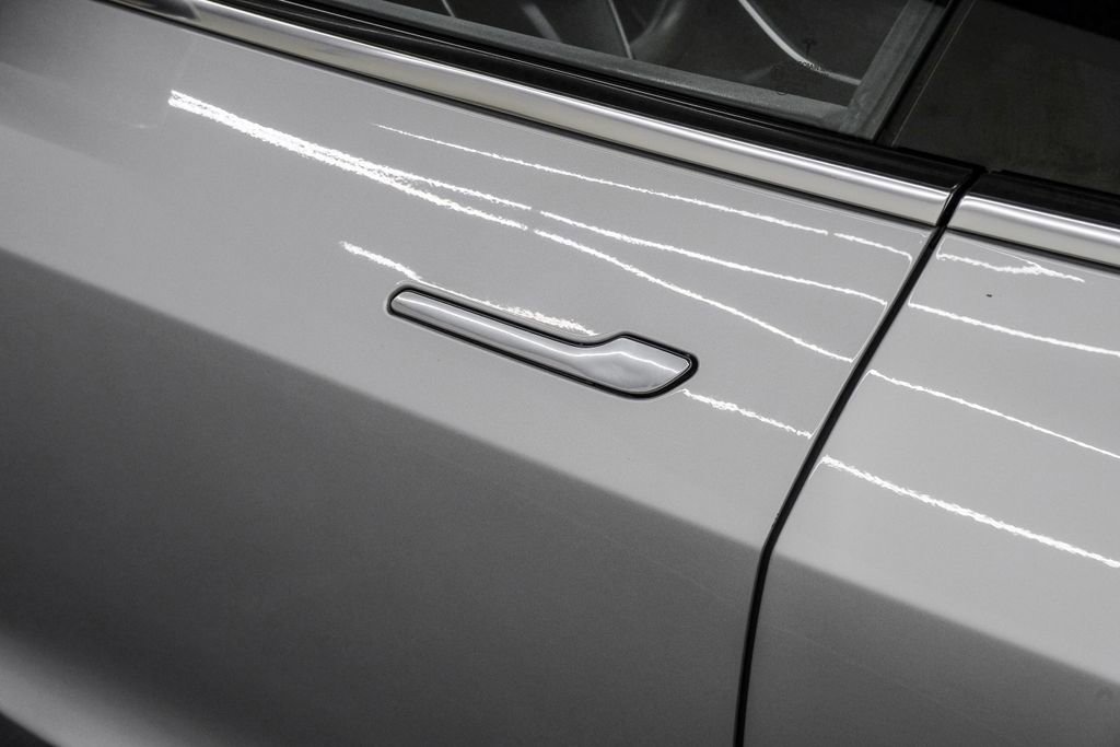 Used 2018 Tesla Model 3 Mid Range image 45