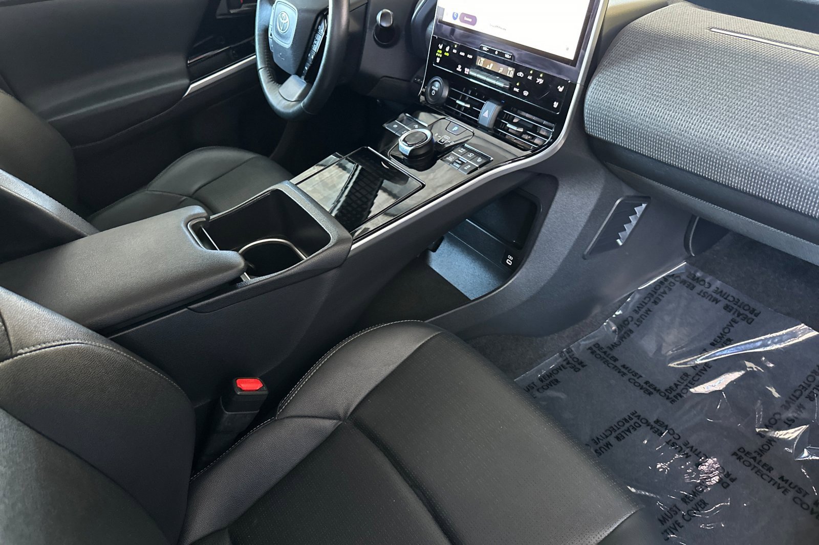 Used 2024 Toyota bZ4X Limited image 17