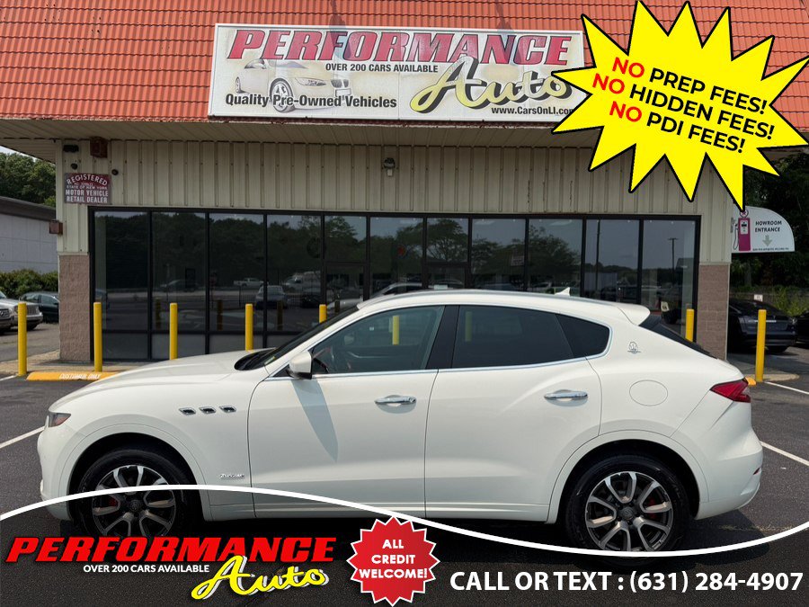 Used 2018 Maserati Levante GranLusso AWD/4WD image 3